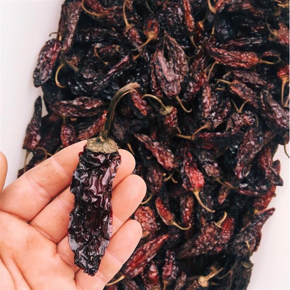 Dried Chipotle Peppers, Smoked